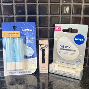 Fenty / Nivea lip bundle
